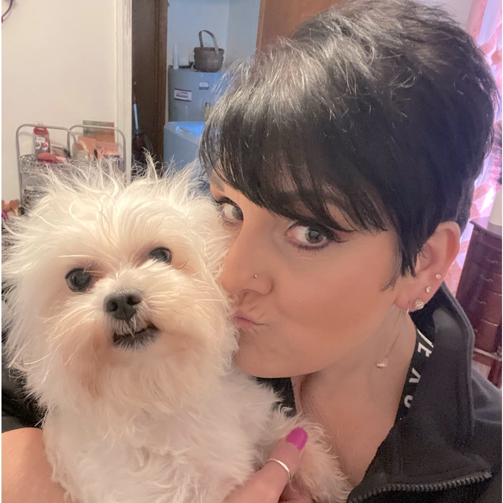 Meet your Posher, Marie